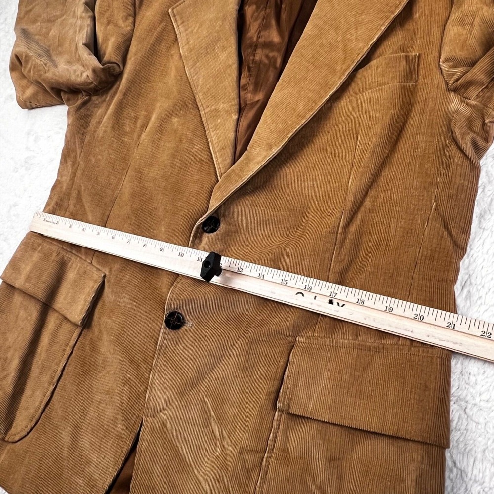 *SOLD* Levi's Tan Corduroy Blazer - Picture 8 of 12